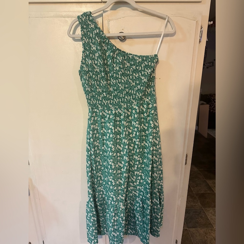Green Floral Women's Dress - Picture 4 of 9